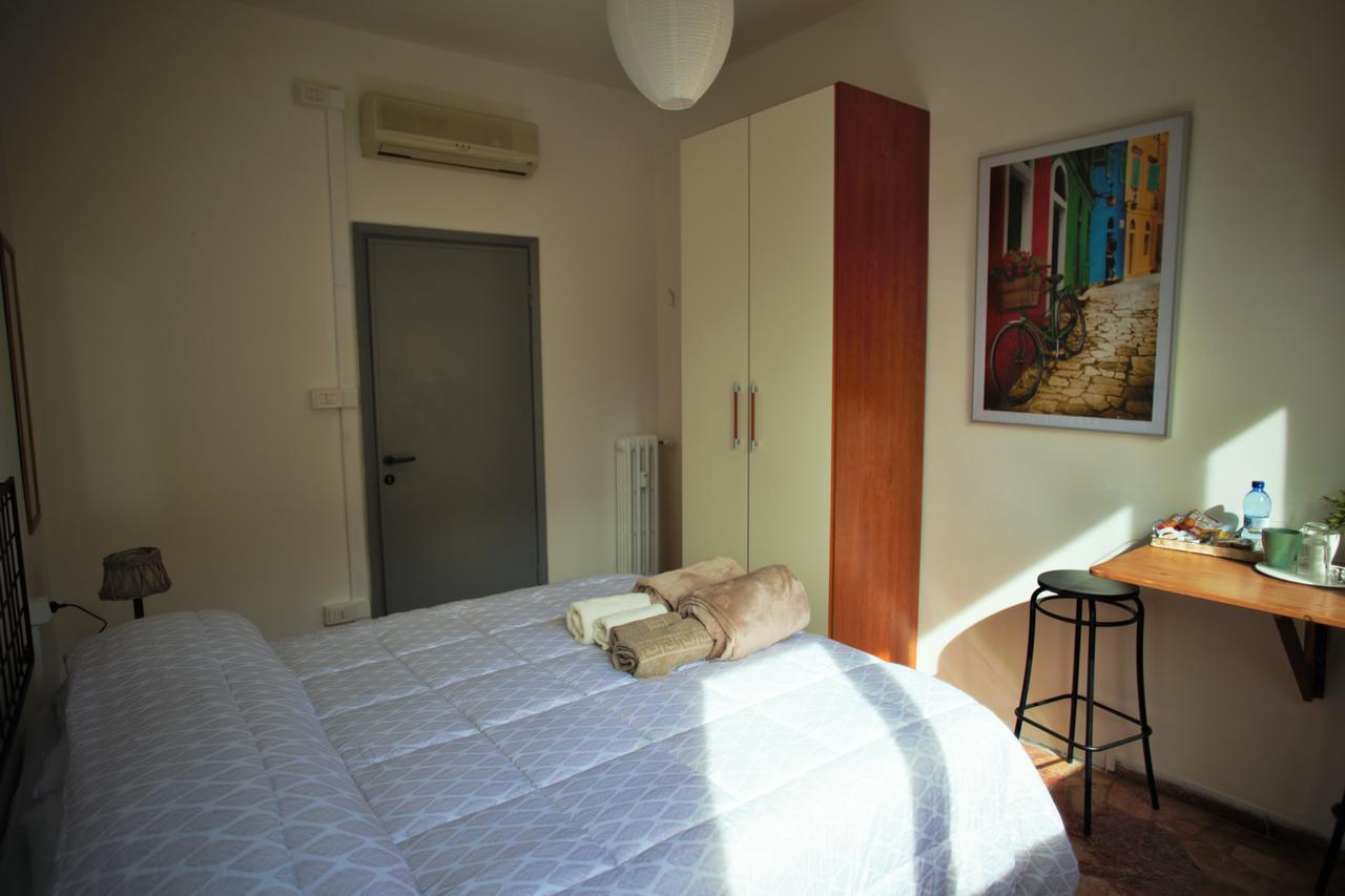 Guesthouse Amici Miei Florencia Exterior foto