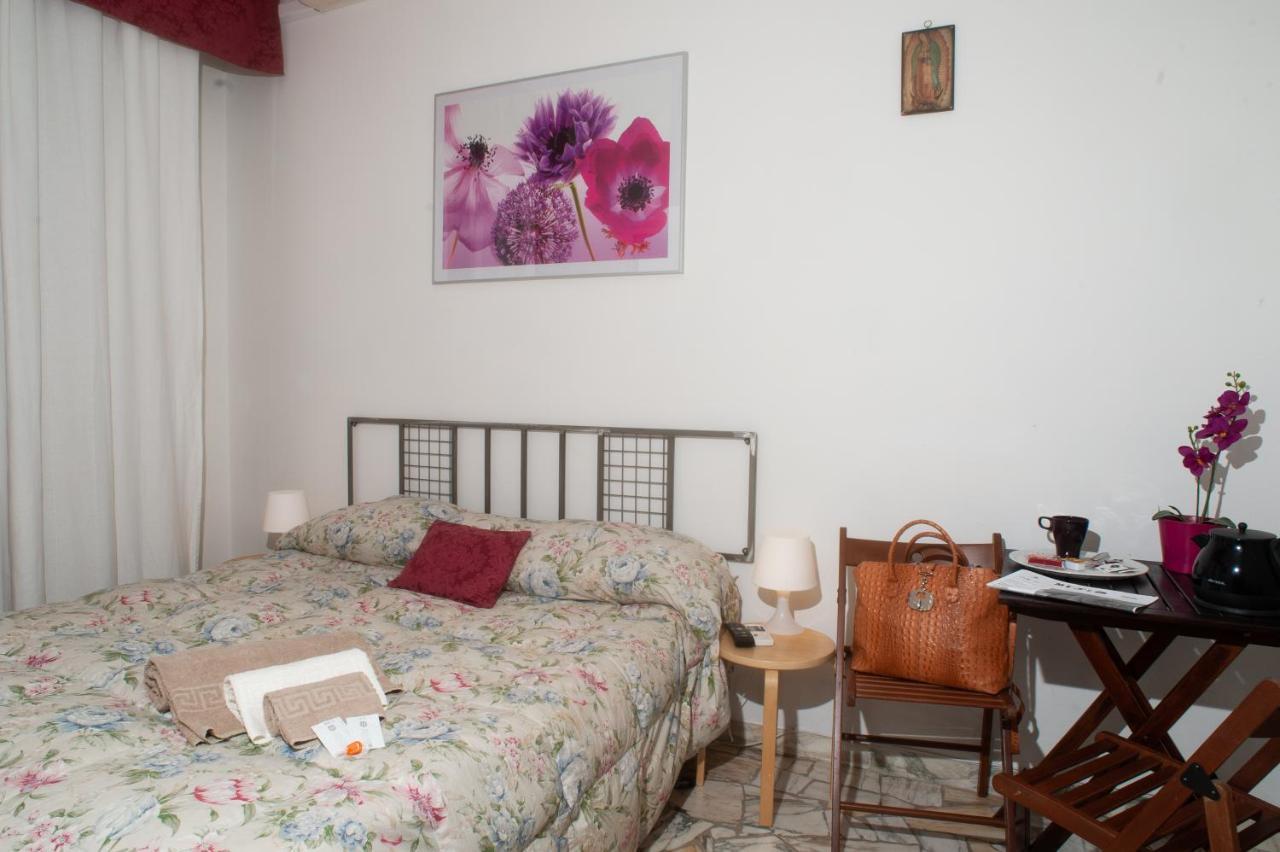 Guesthouse Amici Miei Florencia Exterior foto