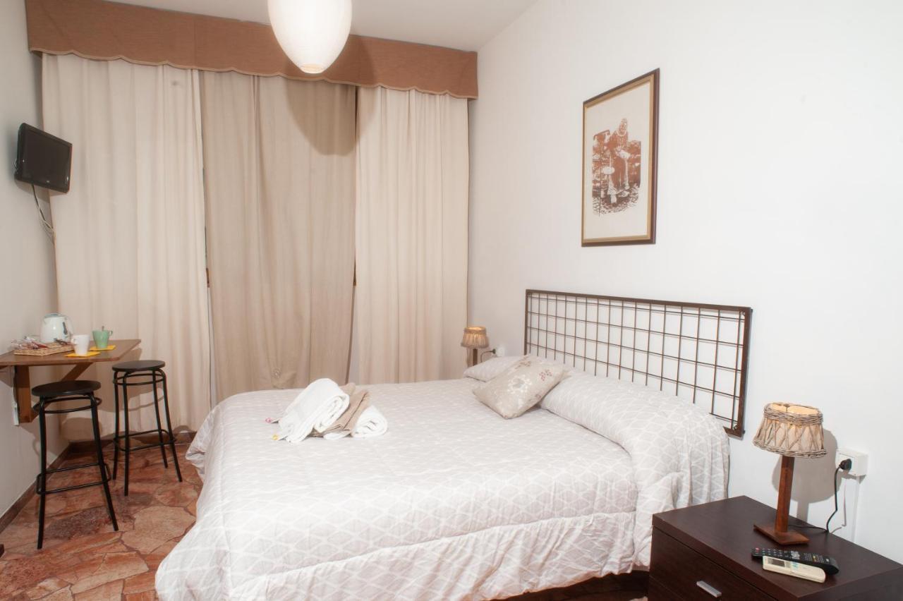 Guesthouse Amici Miei Florencia Exterior foto